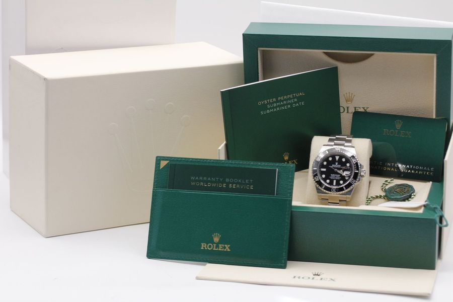 Rolex Submariner 126610 LN